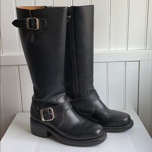 Frye Boots Size 5.5